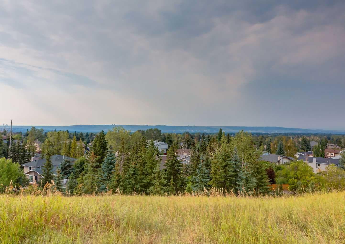 111 Hawksbrow Drive NW