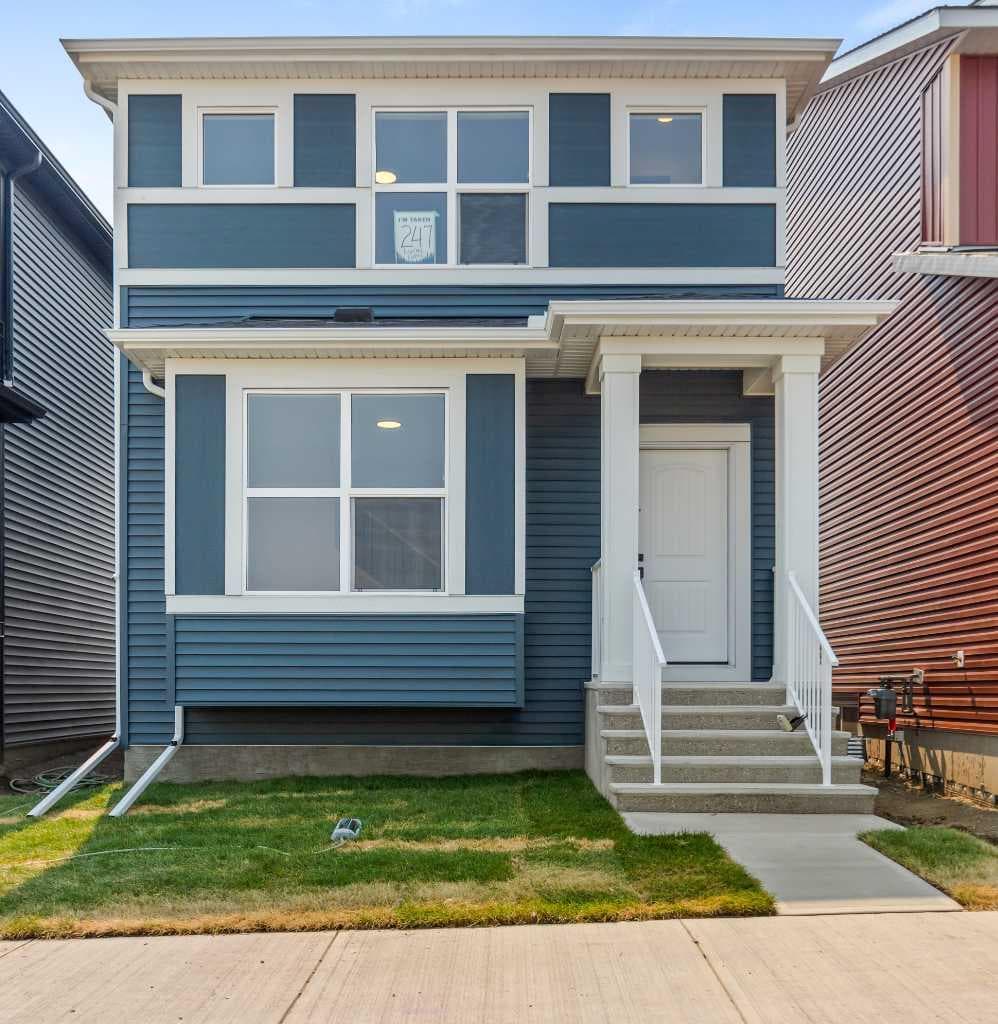 247 Lucas Gate NW