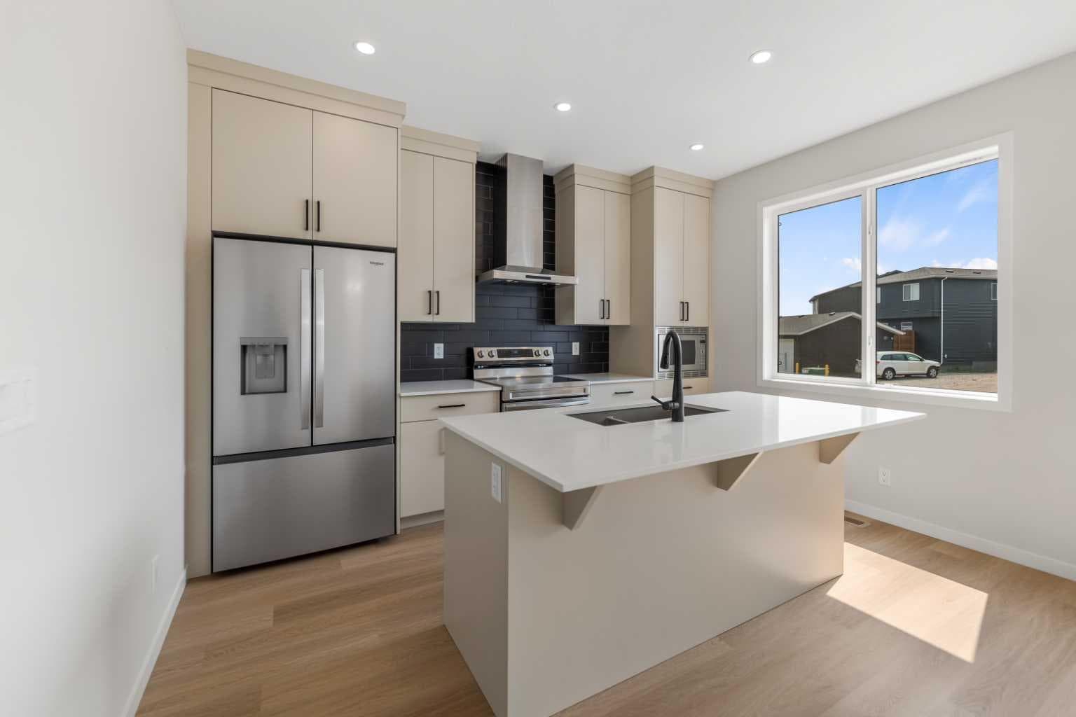 247 Lucas Gate NW