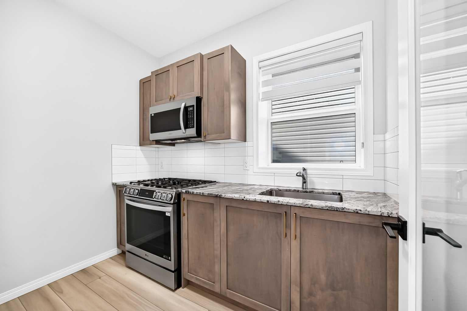 856 Midtown Drive SW
