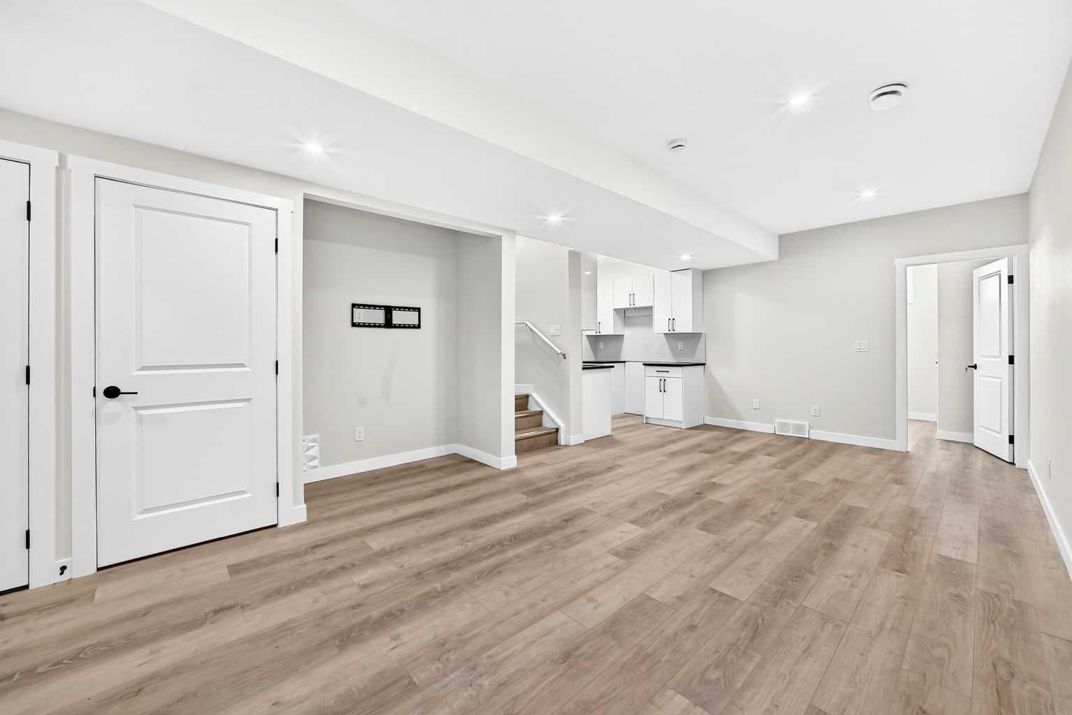 856 Midtown Drive SW