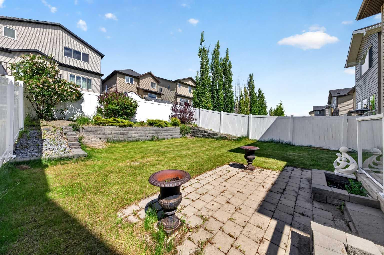 27 Panatella Row NW