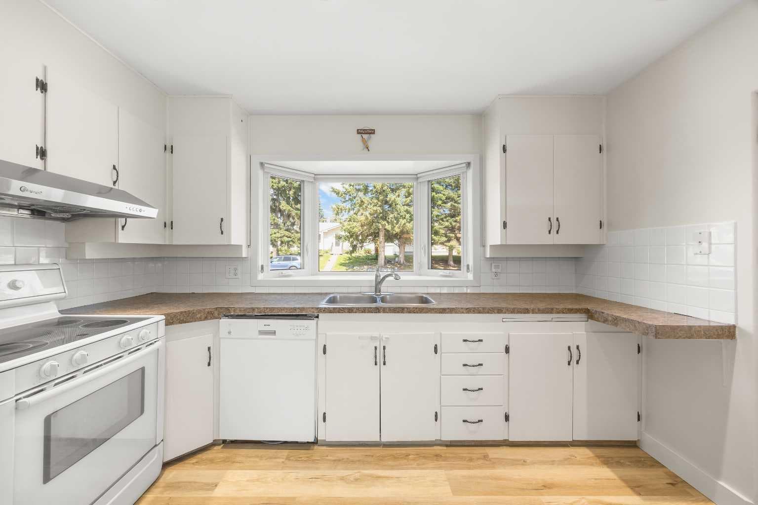35 Collingwood Place NW
