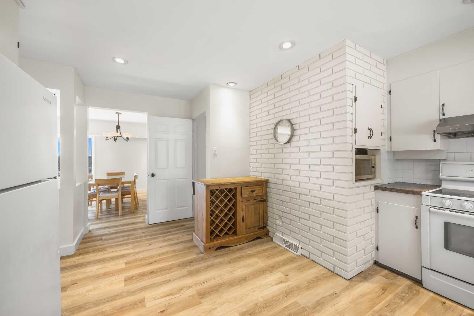 35 Collingwood Place NW