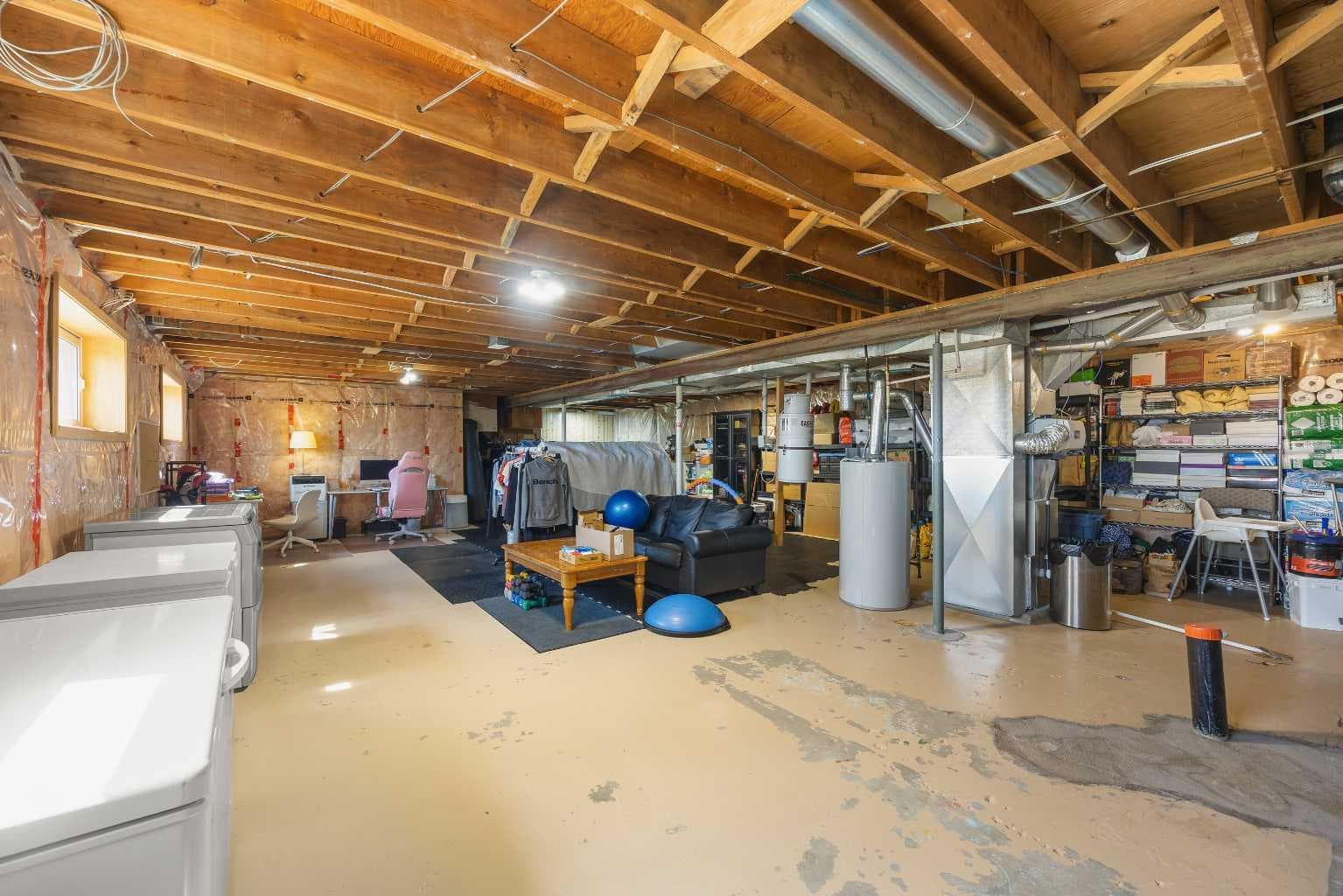 35 Collingwood Place NW