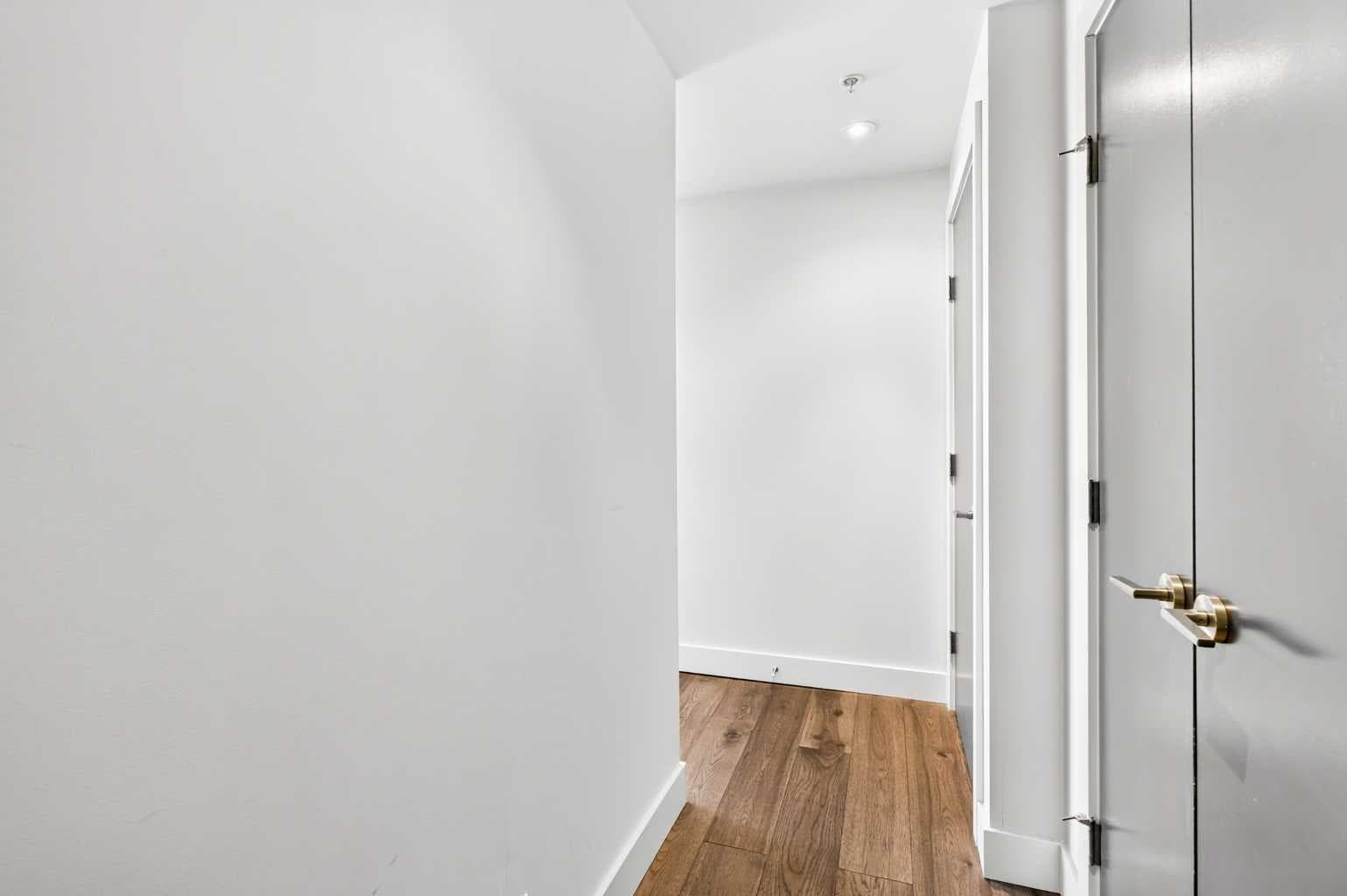 402, 10 Shawnee Hill SW