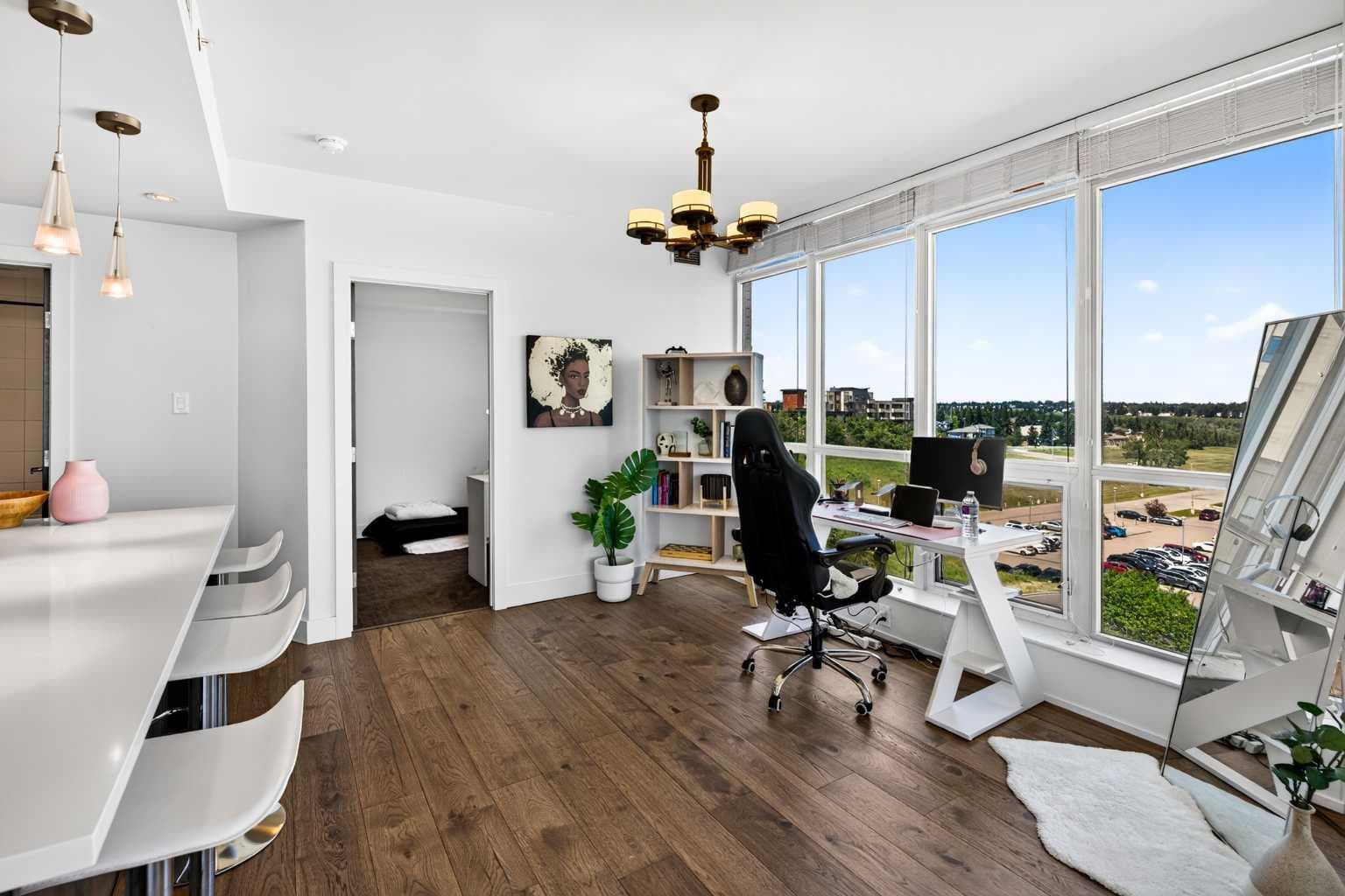 402, 10 Shawnee Hill SW