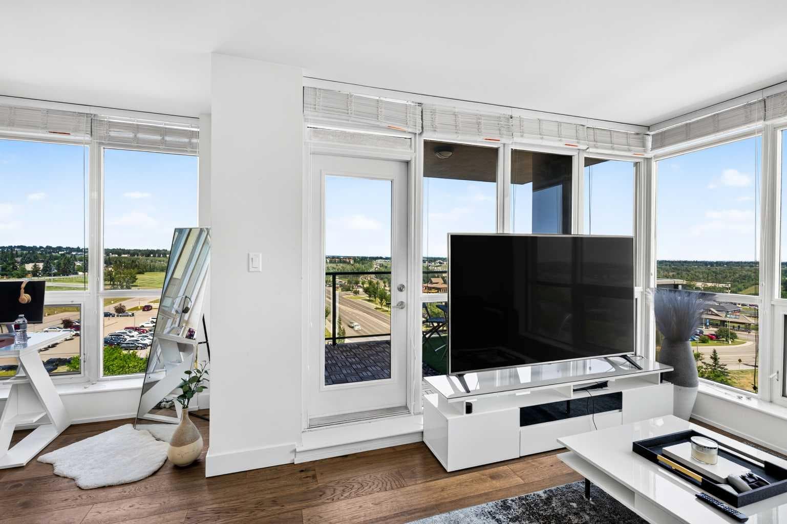 402, 10 Shawnee Hill SW
