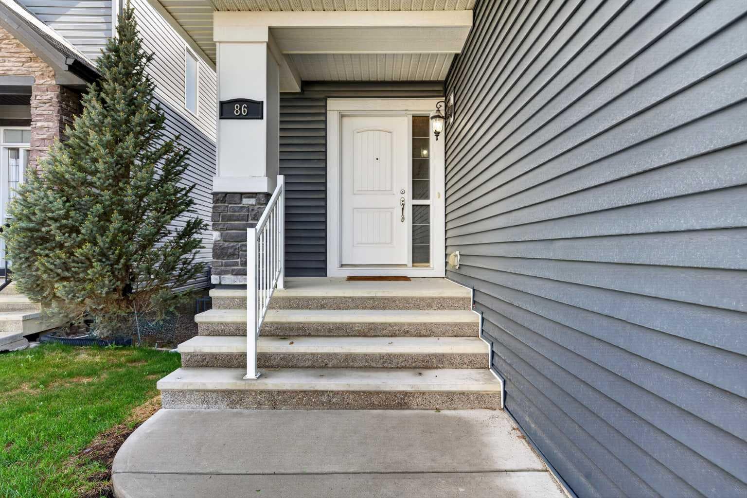 86 Nolanshire Crescent NW
