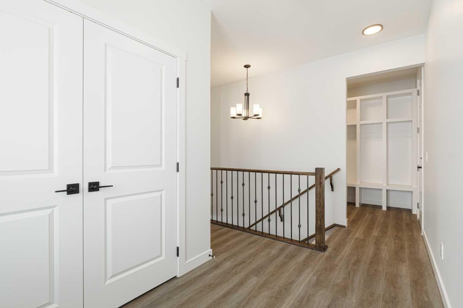 125 Monarch Bend 