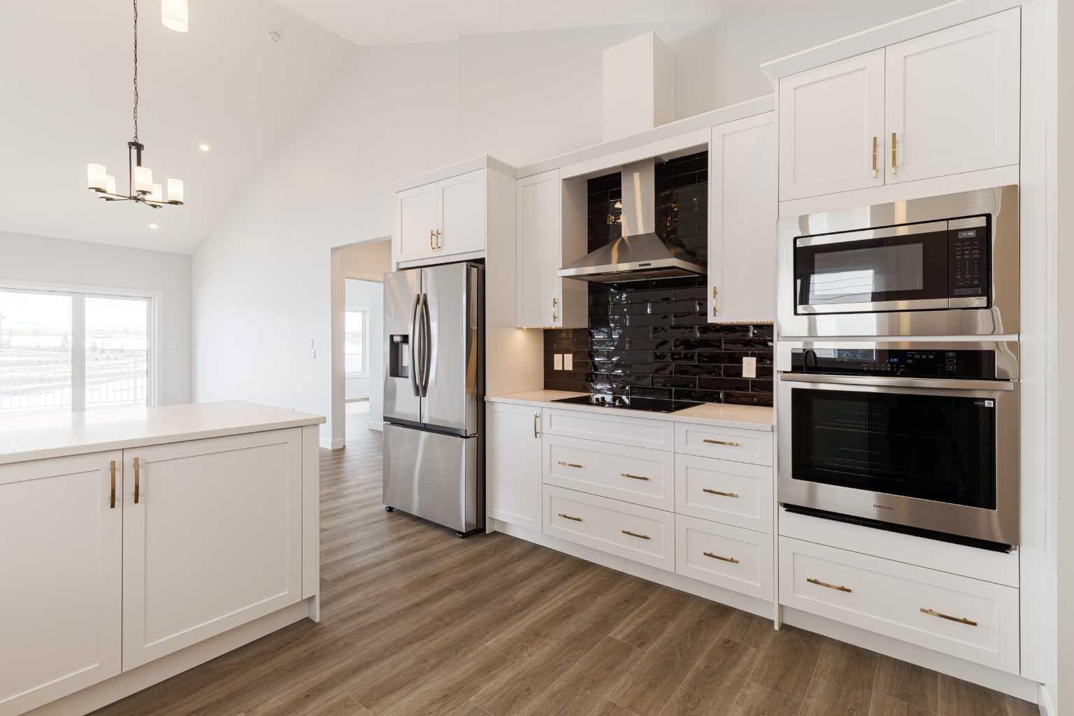 125 Monarch Bend 