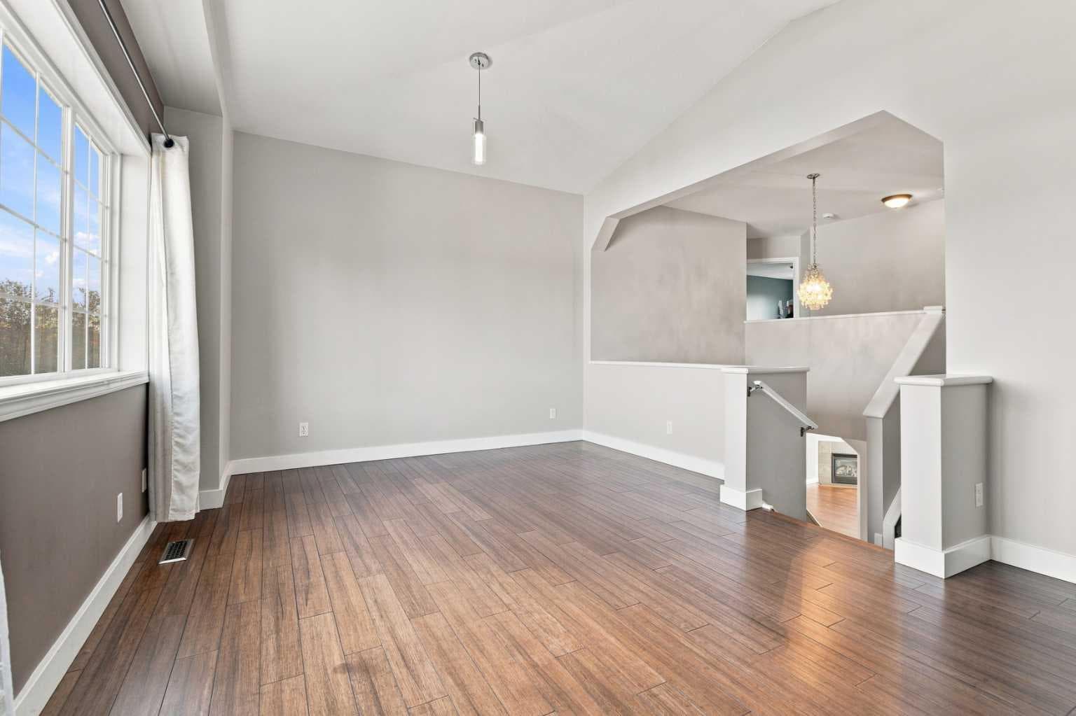 541 Citadel Meadow Bay NW