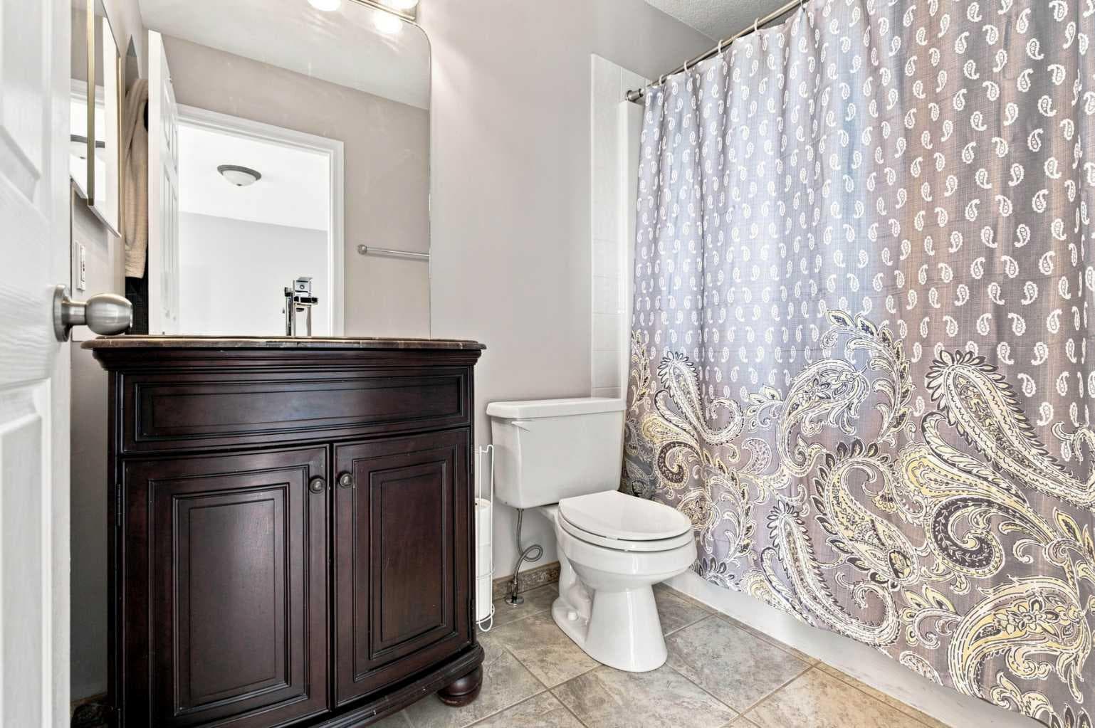 541 Citadel Meadow Bay NW