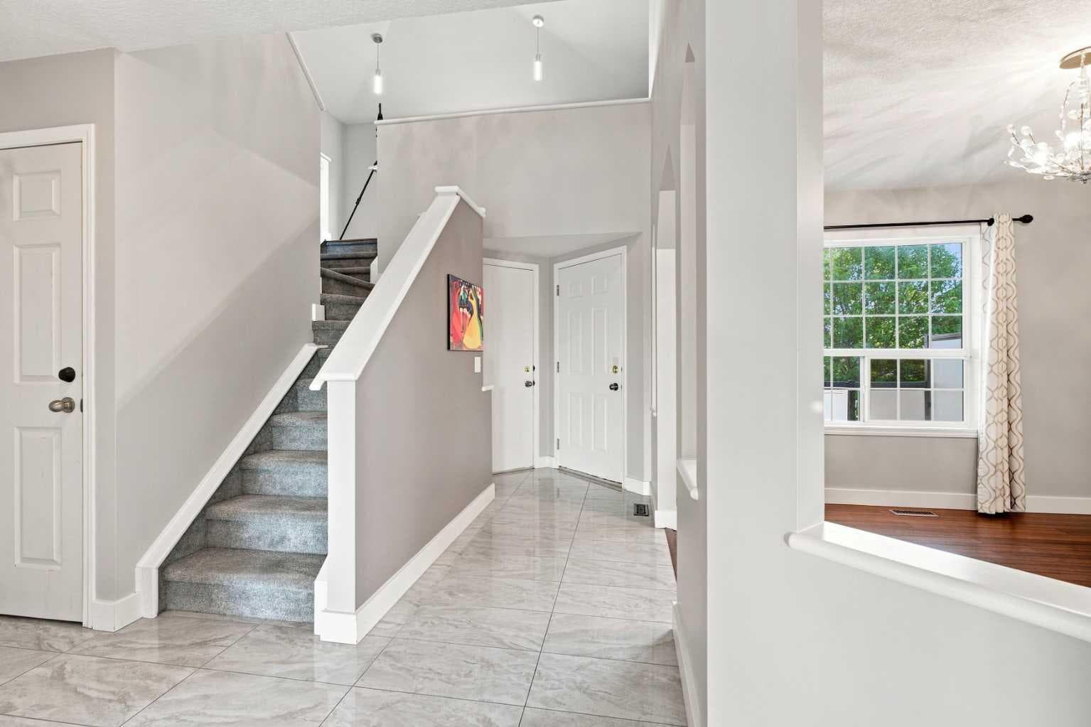 541 Citadel Meadow Bay NW