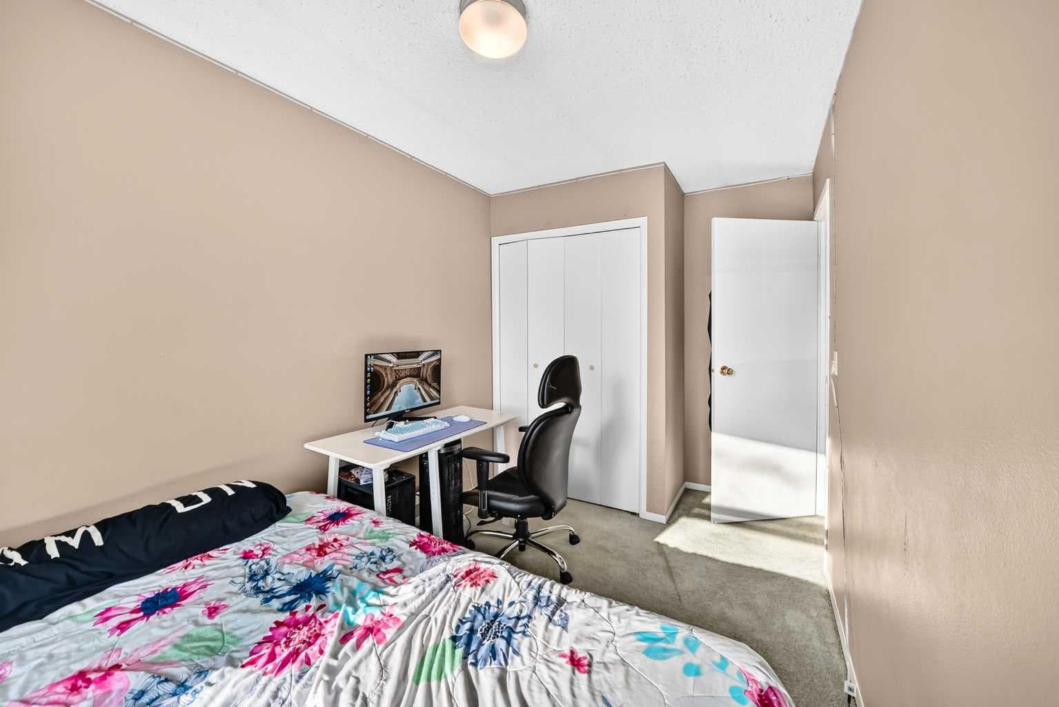 13, 123 Queensland Drive SE
