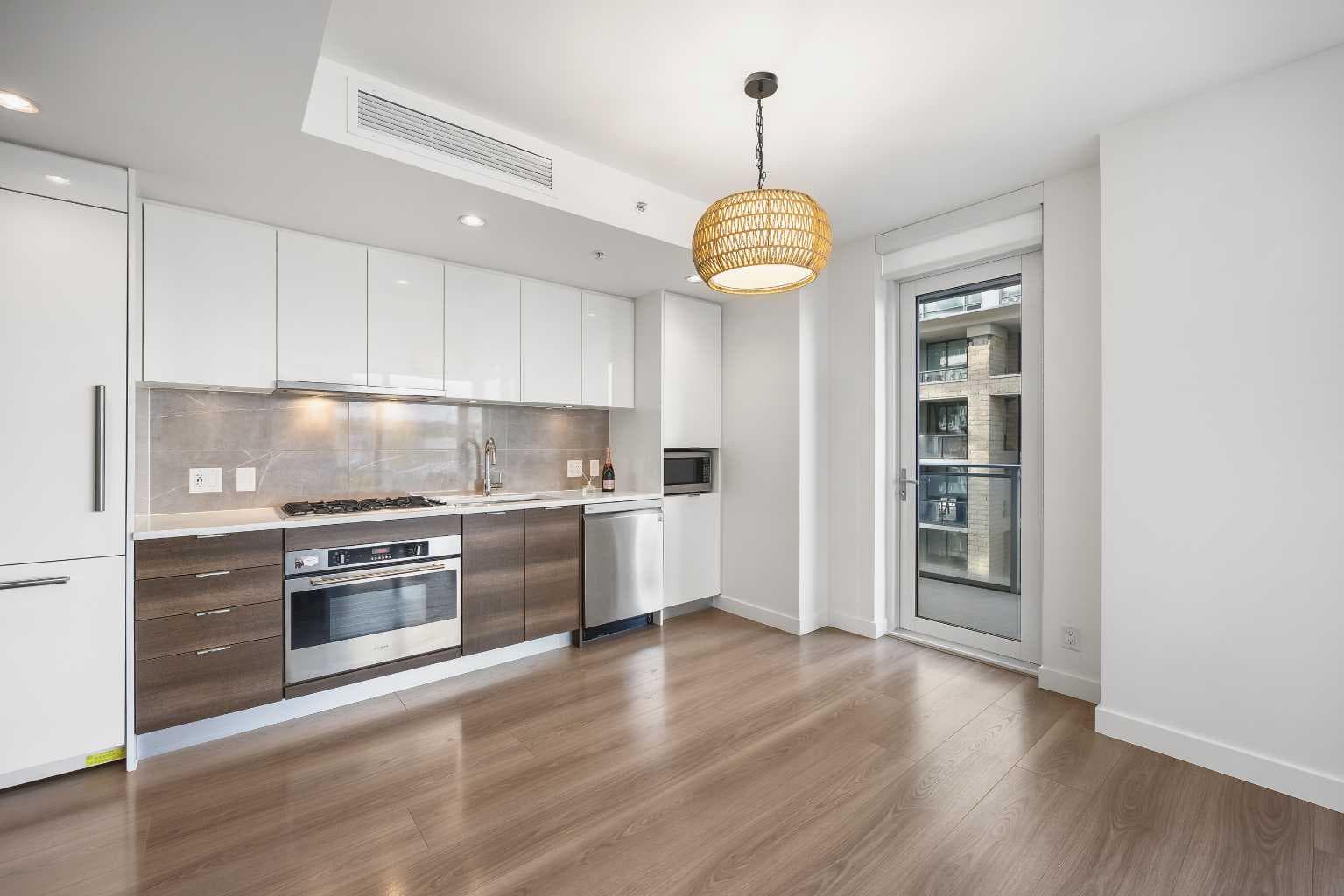 505, 108 Waterfront Court SW