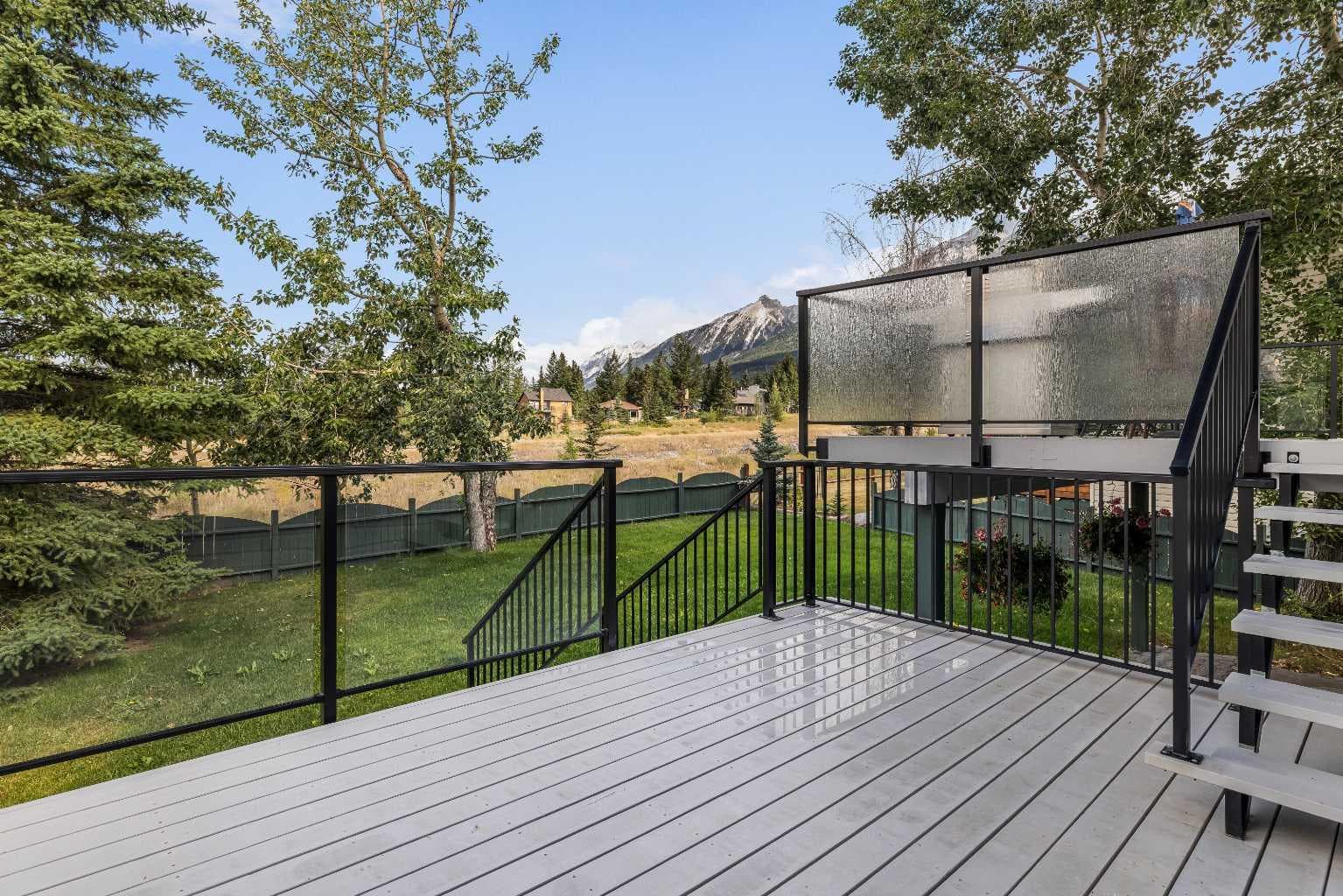 522 Grotto Road 