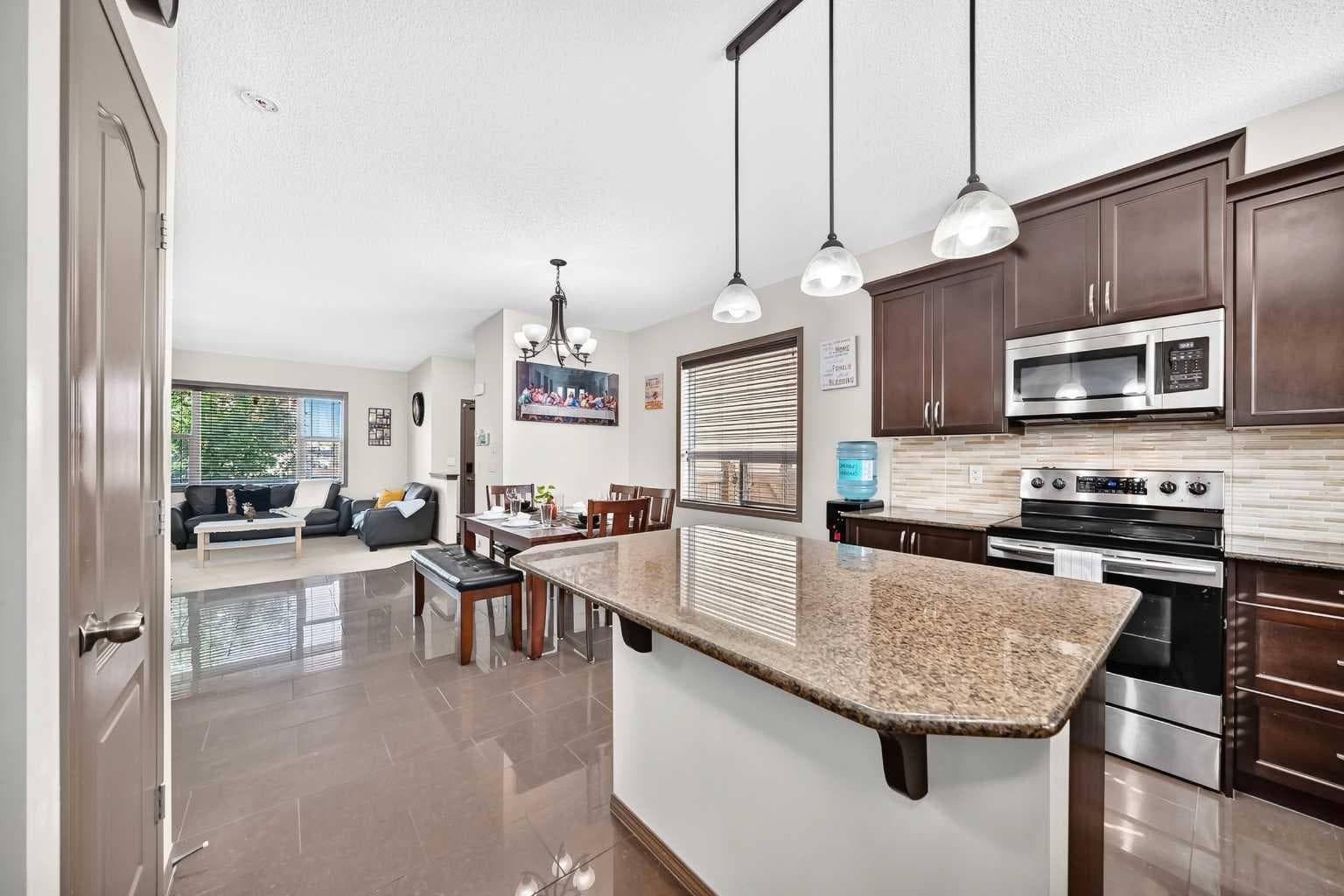 251 Skyview Point Road NE