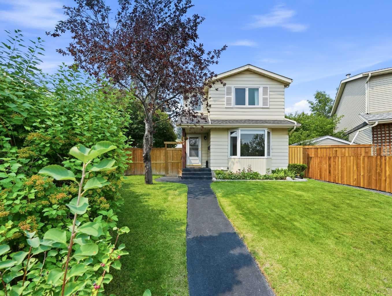 224 Erin Dale Place SE