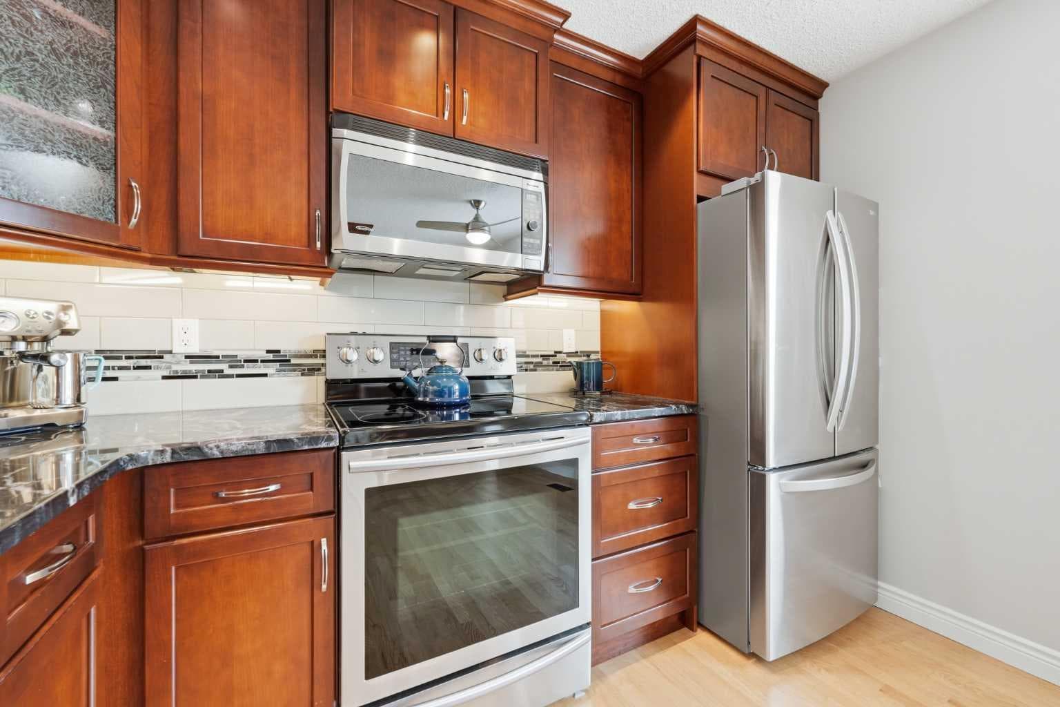 224 Erin Dale Place SE