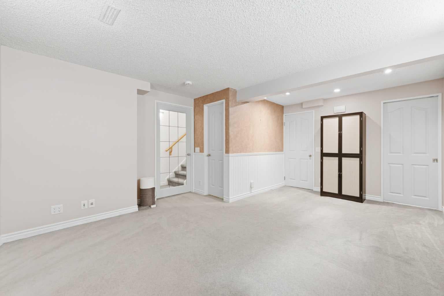 224 Erin Dale Place SE