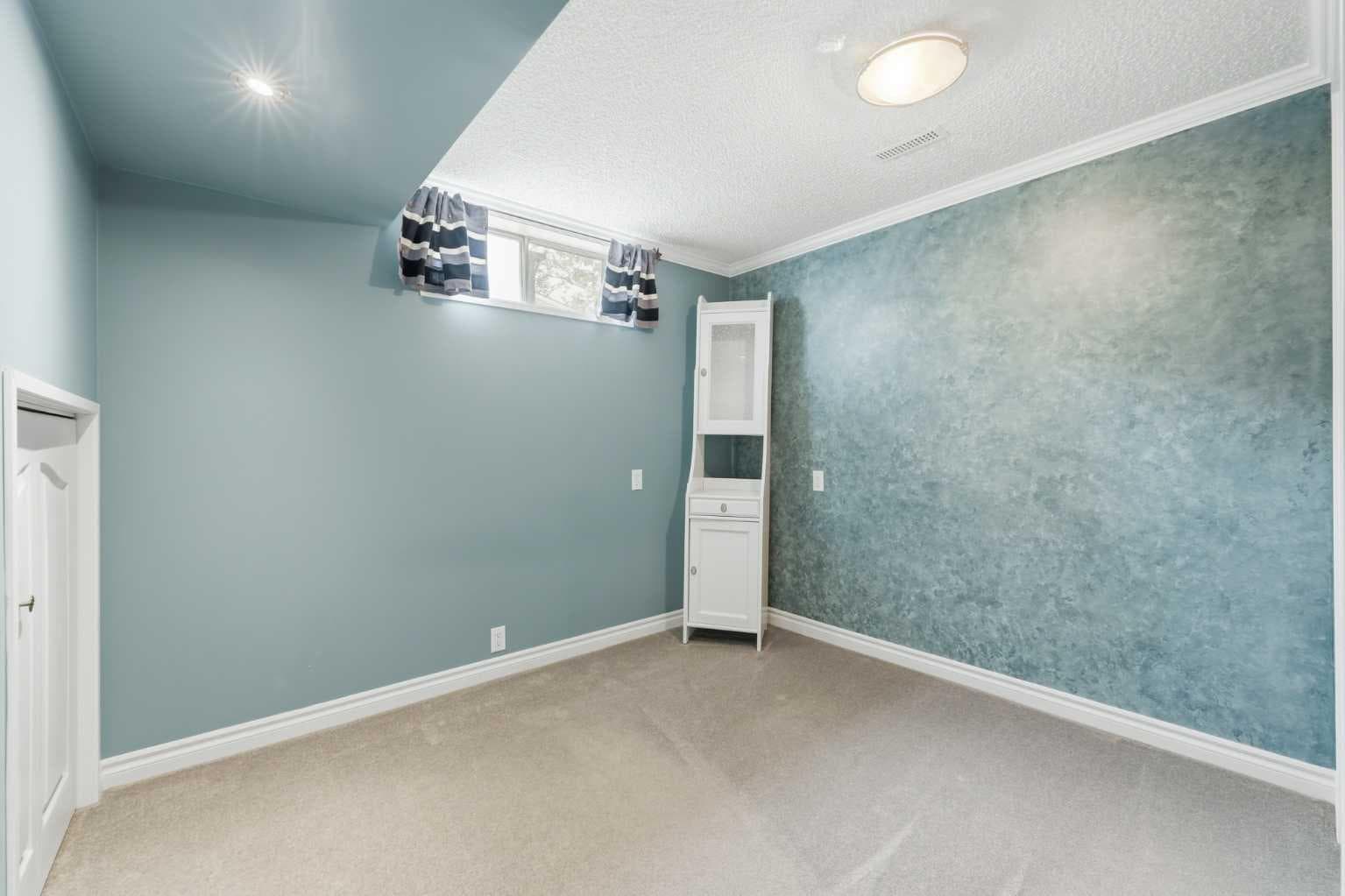 224 Erin Dale Place SE