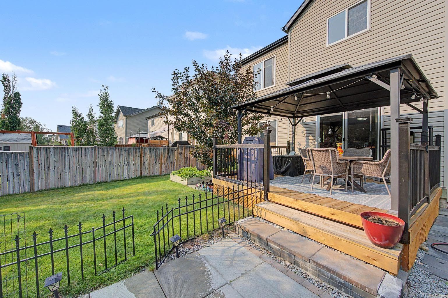 1600 Copperfield Boulevard SE