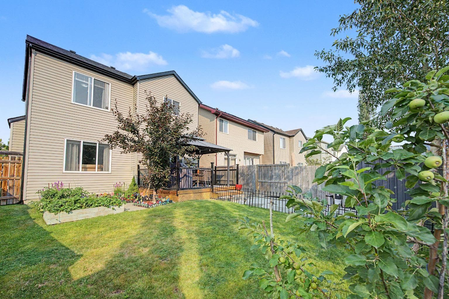 1600 Copperfield Boulevard SE