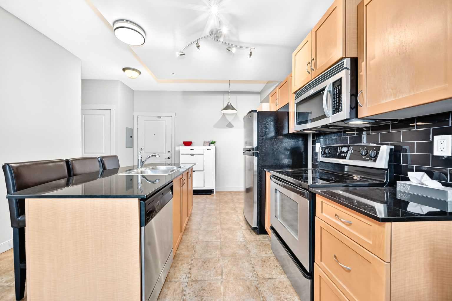 5601, 11811 Lake Fraser Drive SE