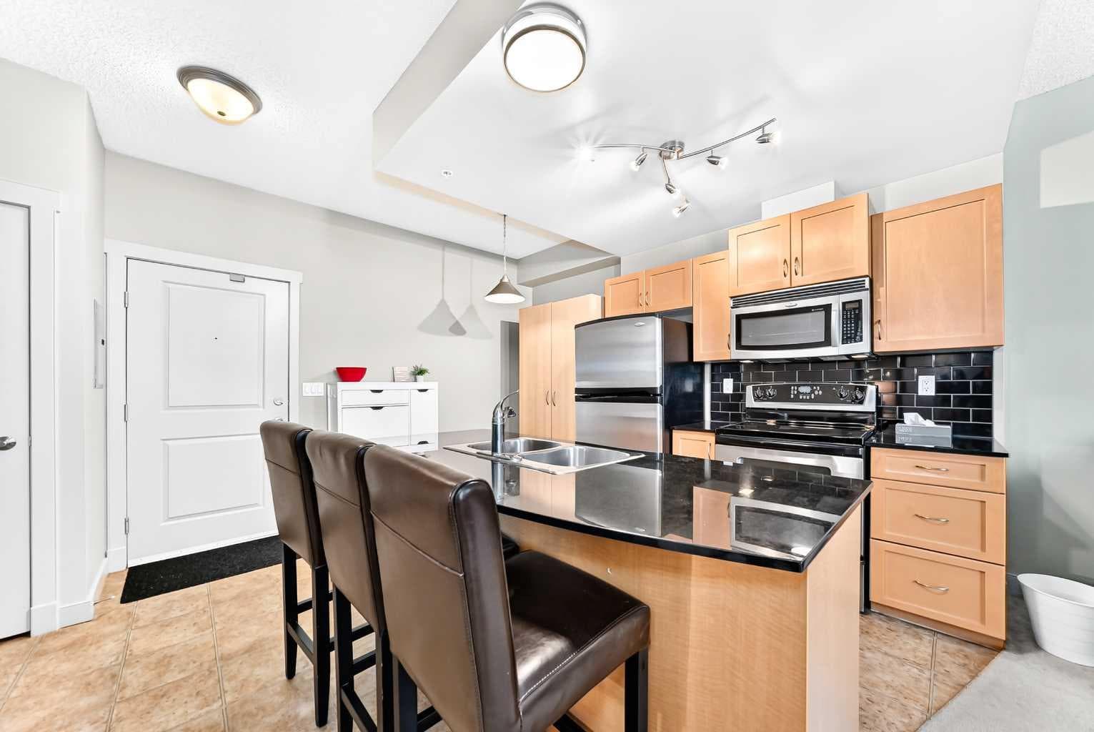 5601, 11811 Lake Fraser Drive SE
