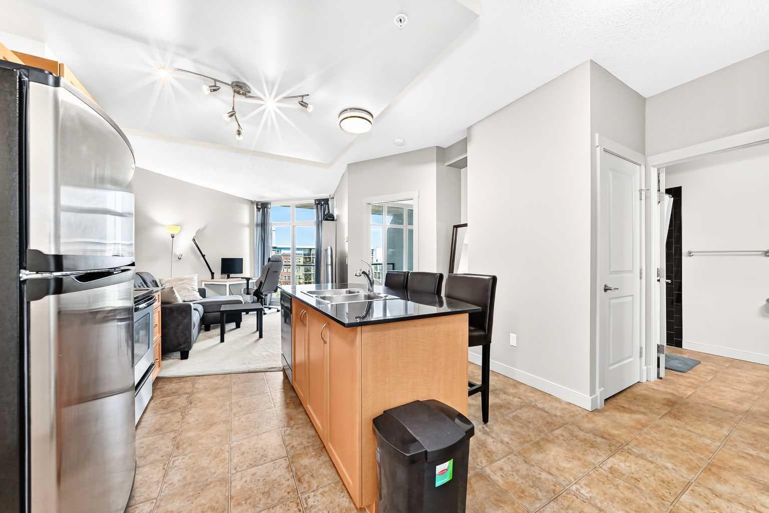 5601, 11811 Lake Fraser Drive SE