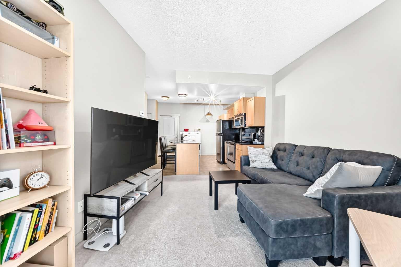 5601, 11811 Lake Fraser Drive SE
