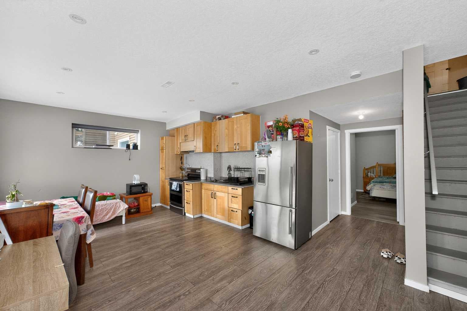 45 Redstone Drive NE