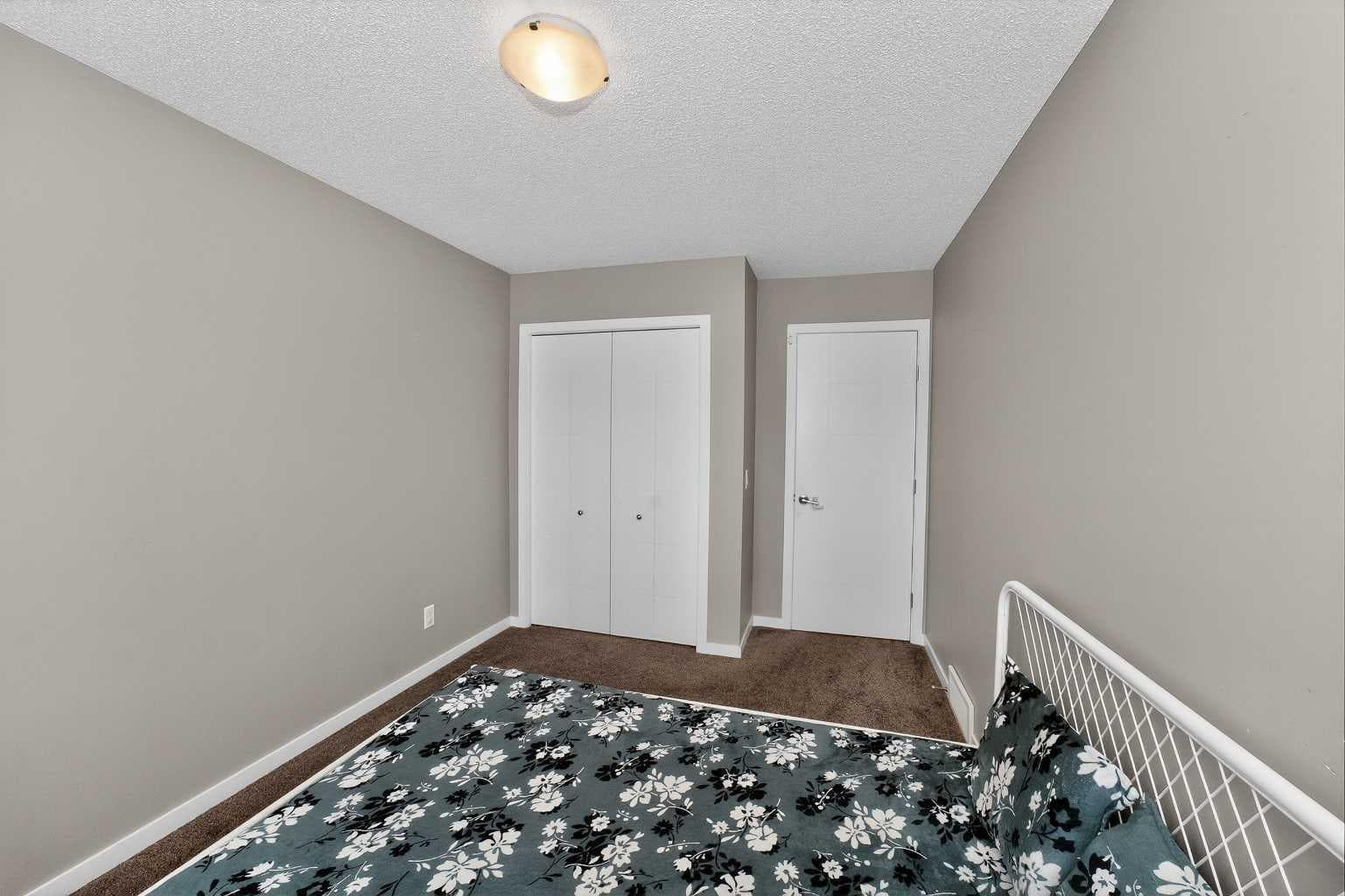45 Redstone Drive NE
