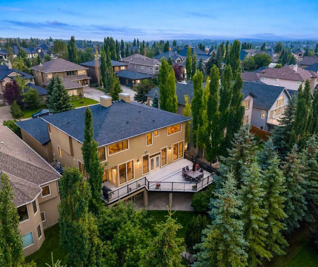 10 Aspen Ridge Way SW