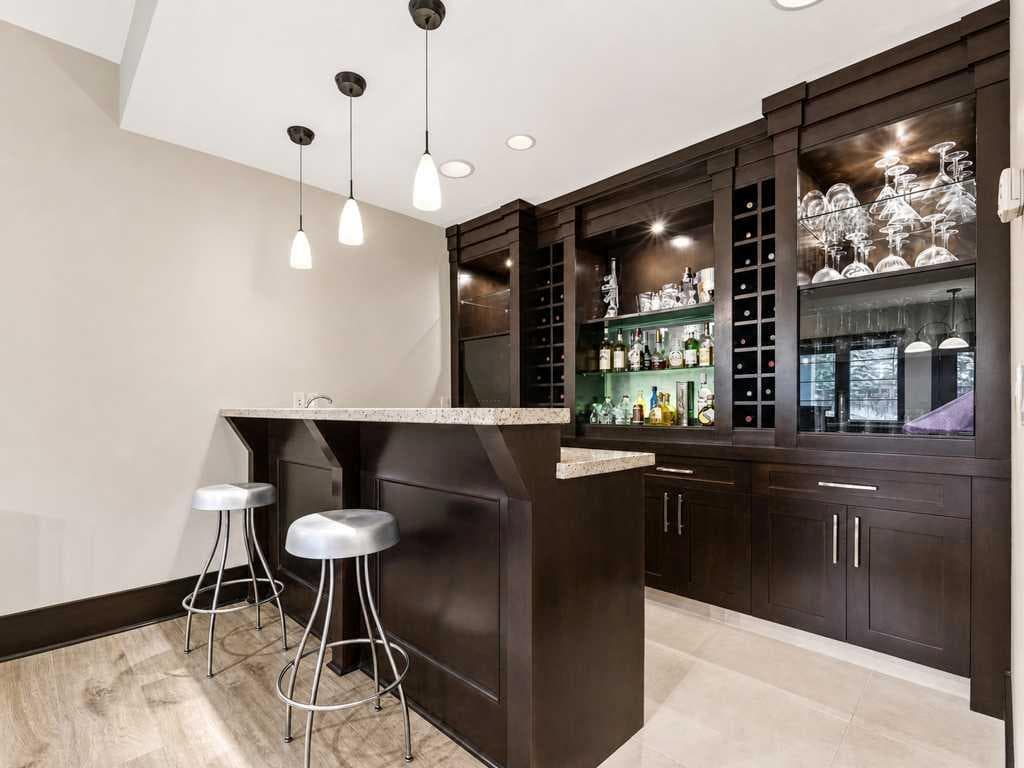 10 Aspen Ridge Way SW