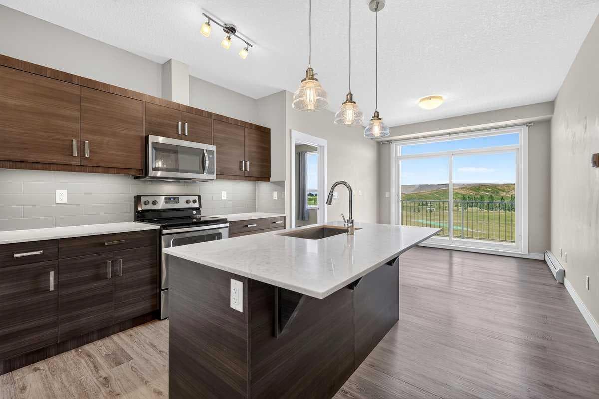 418, 10 Walgrove Walk SE