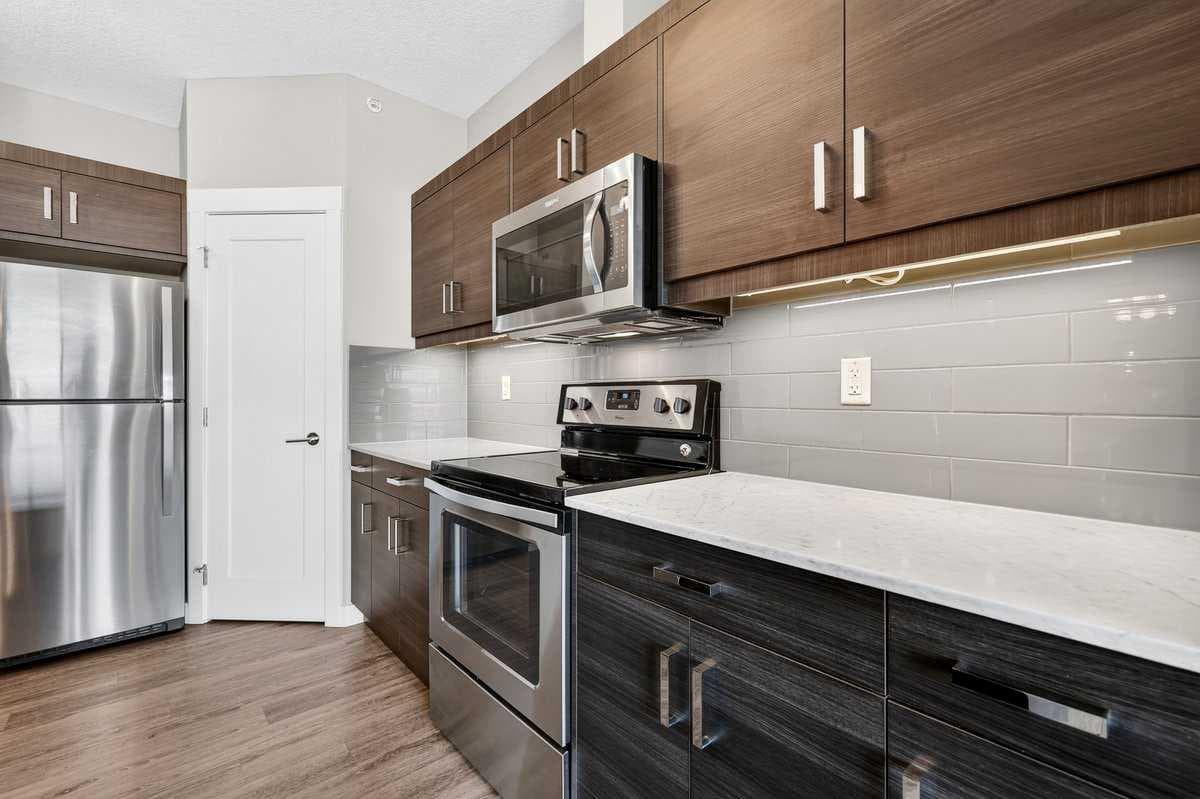 418, 10 Walgrove Walk SE