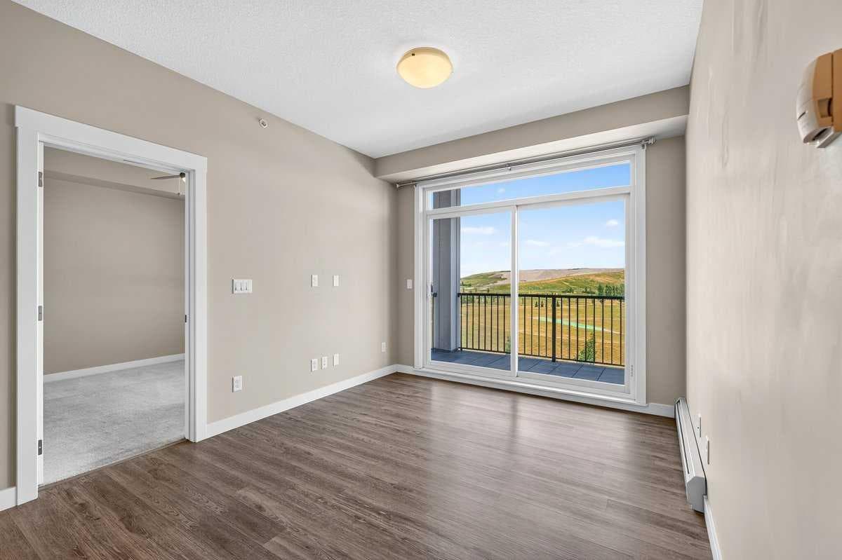 418, 10 Walgrove Walk SE
