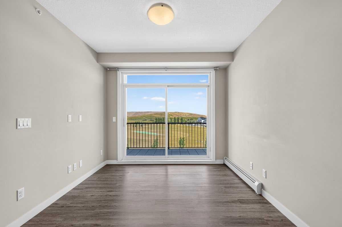 418, 10 Walgrove Walk SE