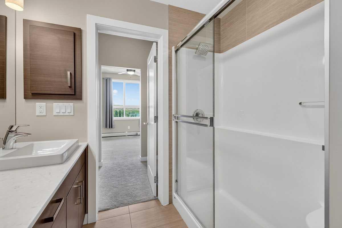418, 10 Walgrove Walk SE