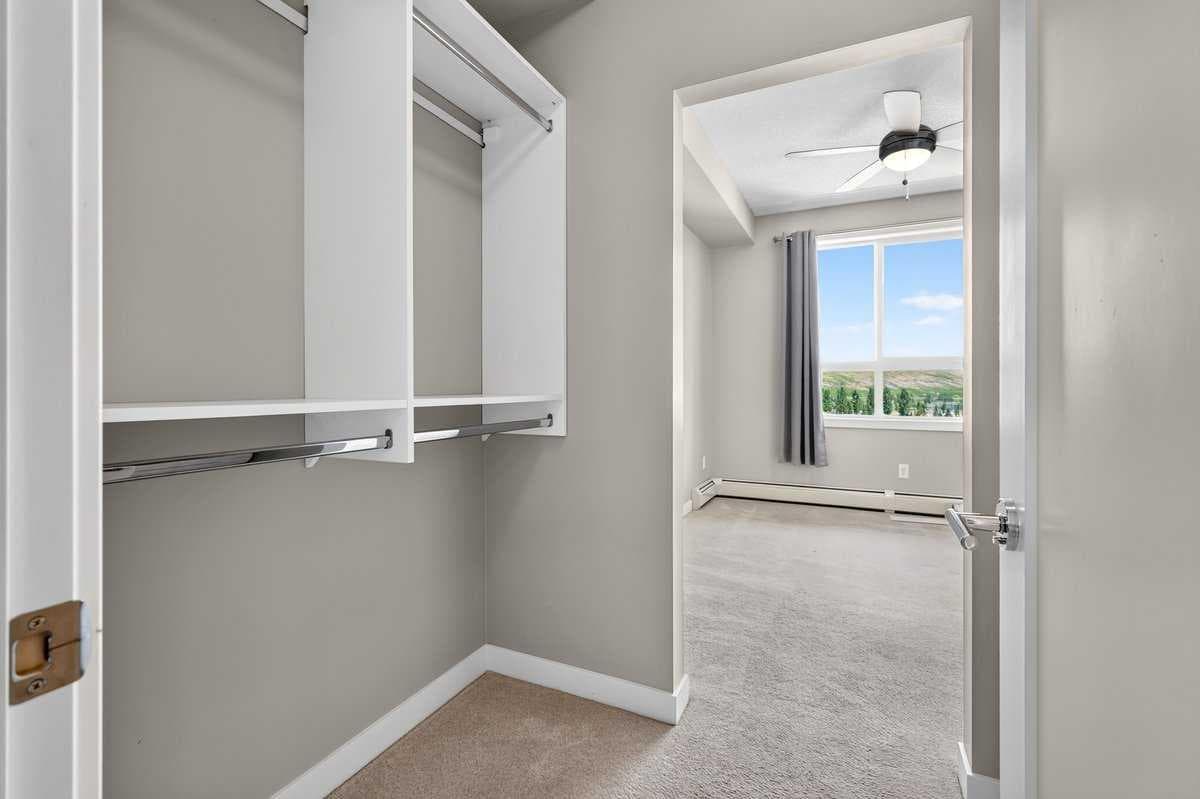 418, 10 Walgrove Walk SE