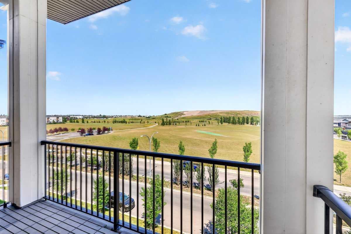 418, 10 Walgrove Walk SE
