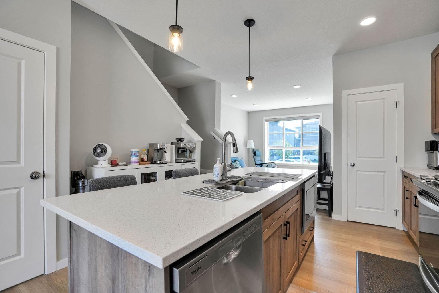 152 Belmont Way SW