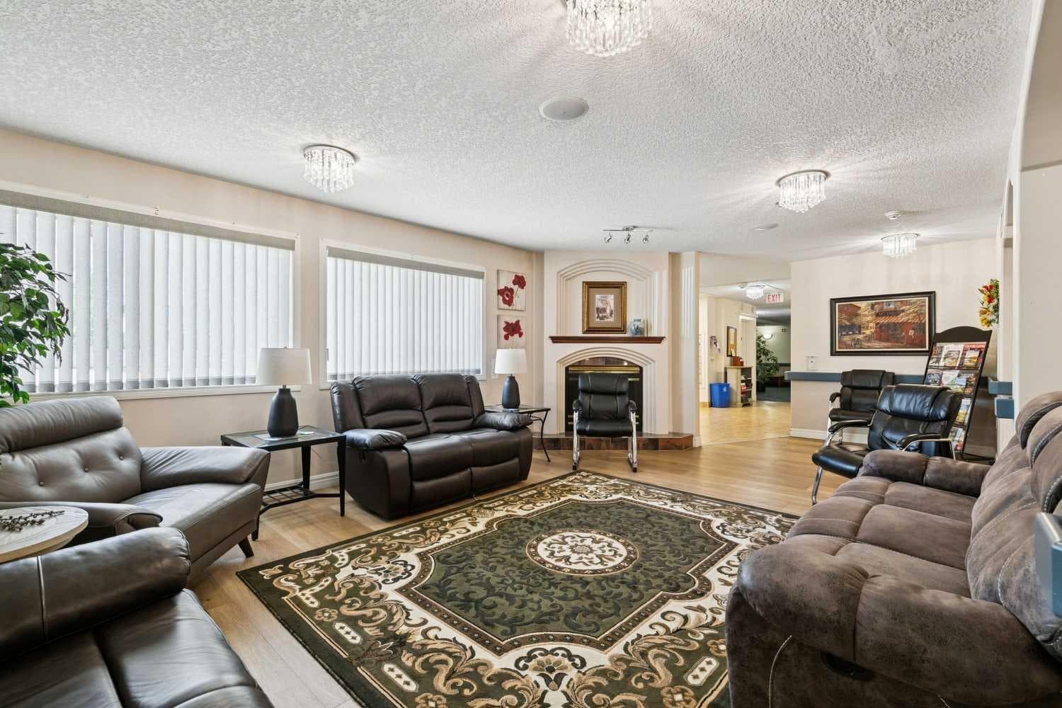 3238, 1818 Simcoe Boulevard SW