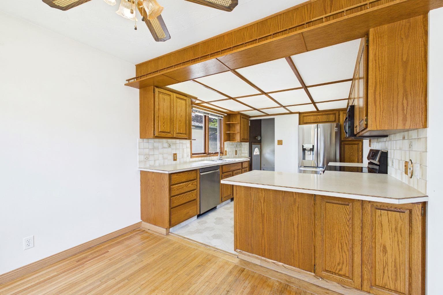 83 Westover Drive SW
