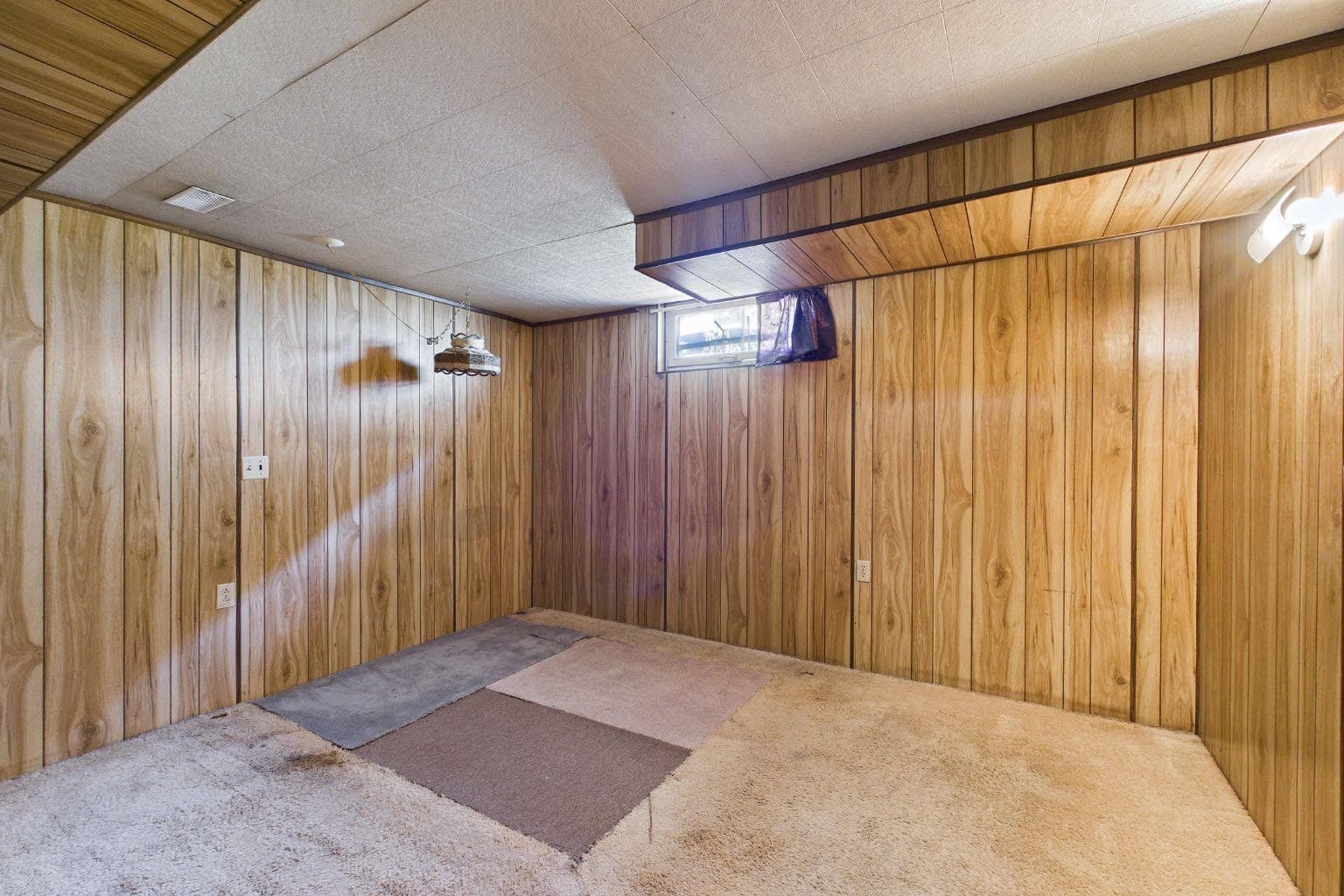 83 Westover Drive SW