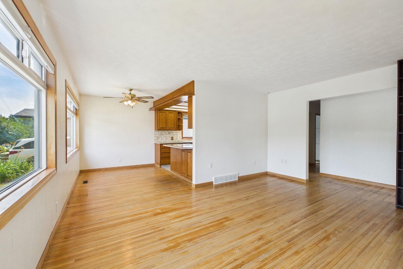 83 Westover Drive SW