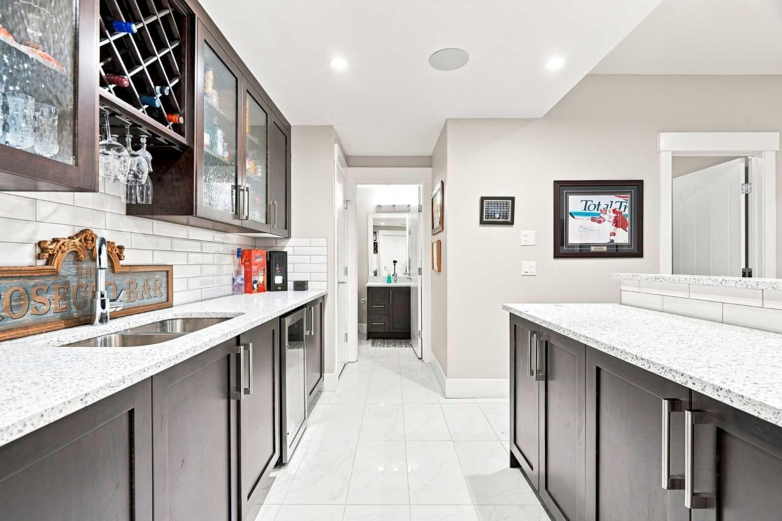 114 Kinniburgh Road 