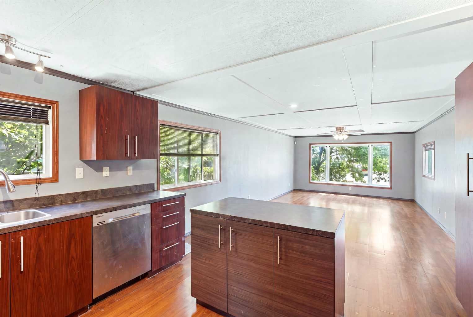 129 Big Hill Place SE